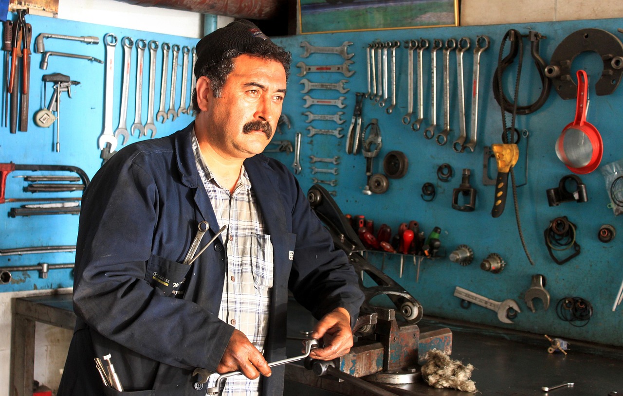 国外微信号：网贷天眼app官网详情下载教程